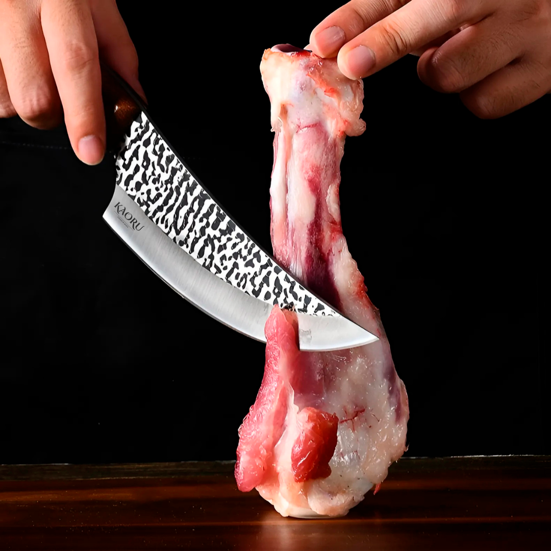 Cuchillo Deshuesador Kaoru Forjado a Mano Con Funda Y Caja