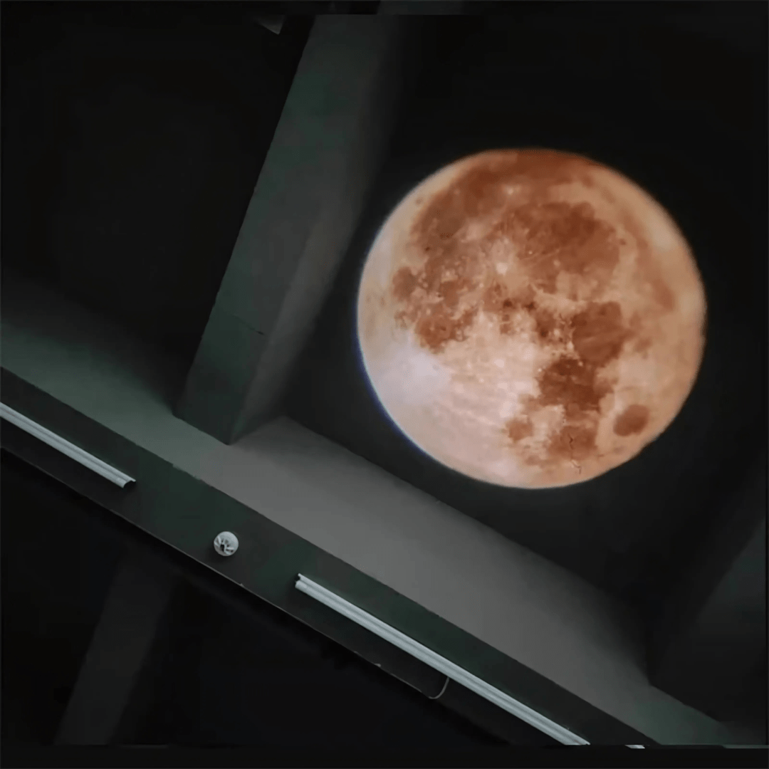 Lámpara LED Proyector Luna con Trípode - Malvo